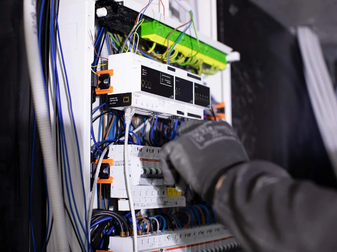 Tableau électrique Niko Home Control par Signlight